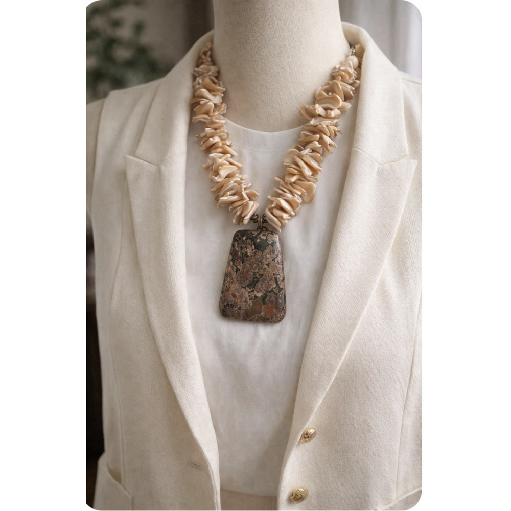 Vintage Mother of Pearl Shell Necklace w Jasper Pendant Chunky Statement Boho